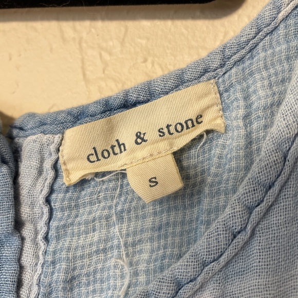 Cloth & Stone Blue Gauzy Tank Top - Picture 2 of 3